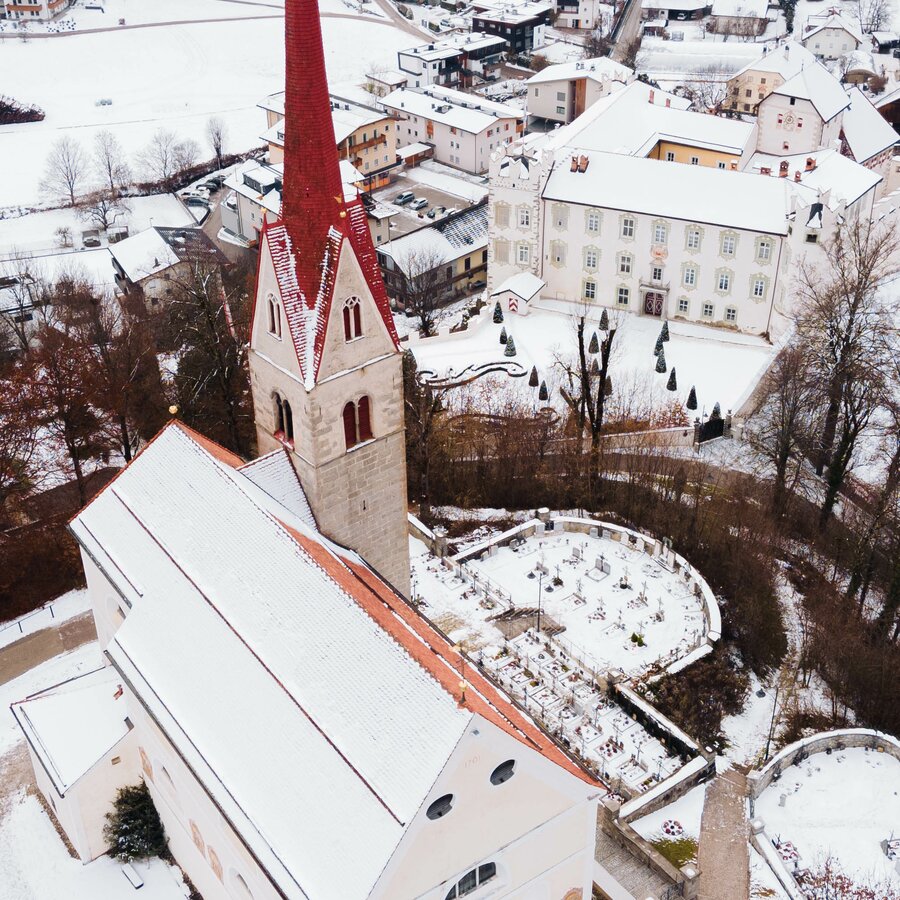 Kirche und Schloss Ehrenburg | © HERB - vGmbH