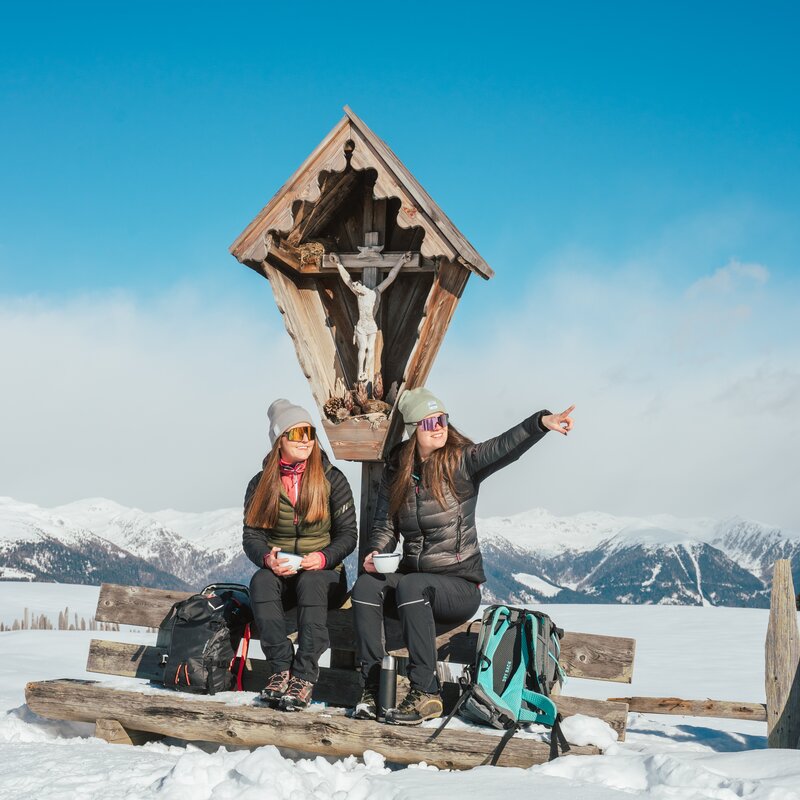 2 Winter hikers | © HERB- MediavGmbH